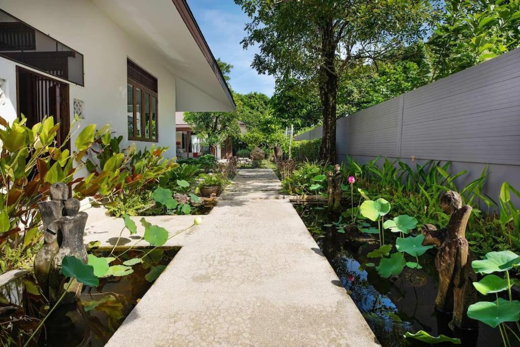 Traditional Elegance, Baan Suan Villa Ban Bang La Ngoại thất bức ảnh